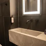Taskou Luxury דירה