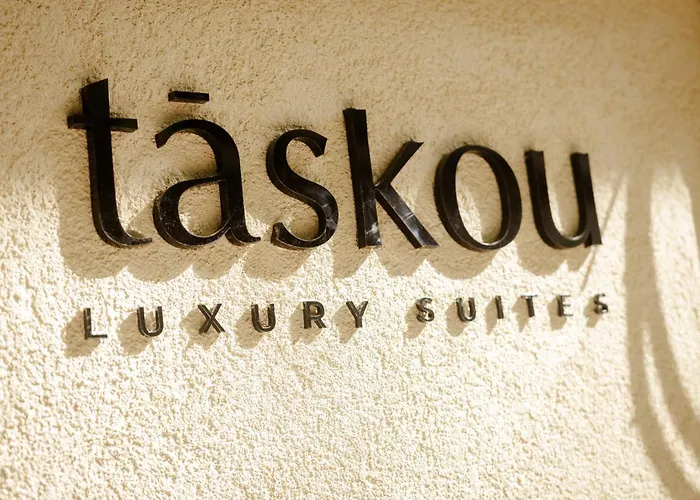 Taskou Luxury *