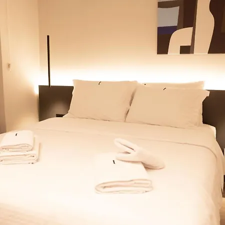 Taskou Luxury Apartament