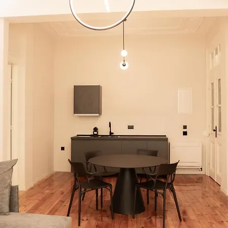 Taskou Luxury Apartament