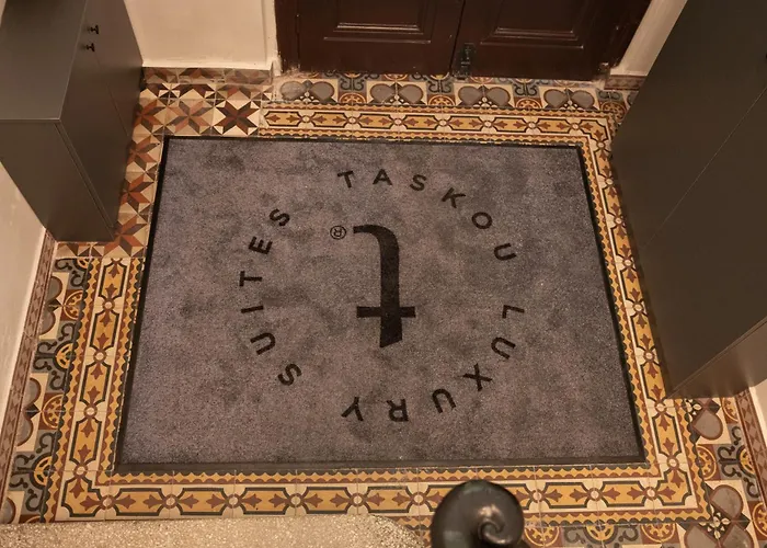 Taskou Luxury Apartament Saloniki