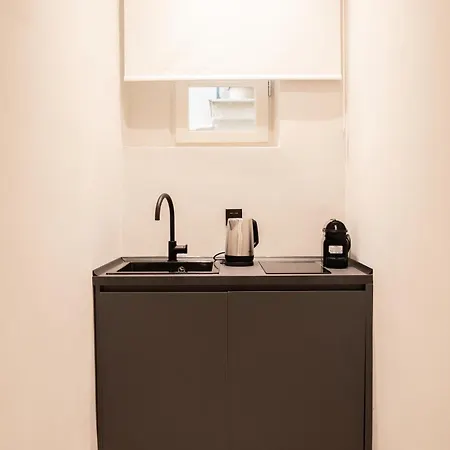 Taskou Luxury Apartment *